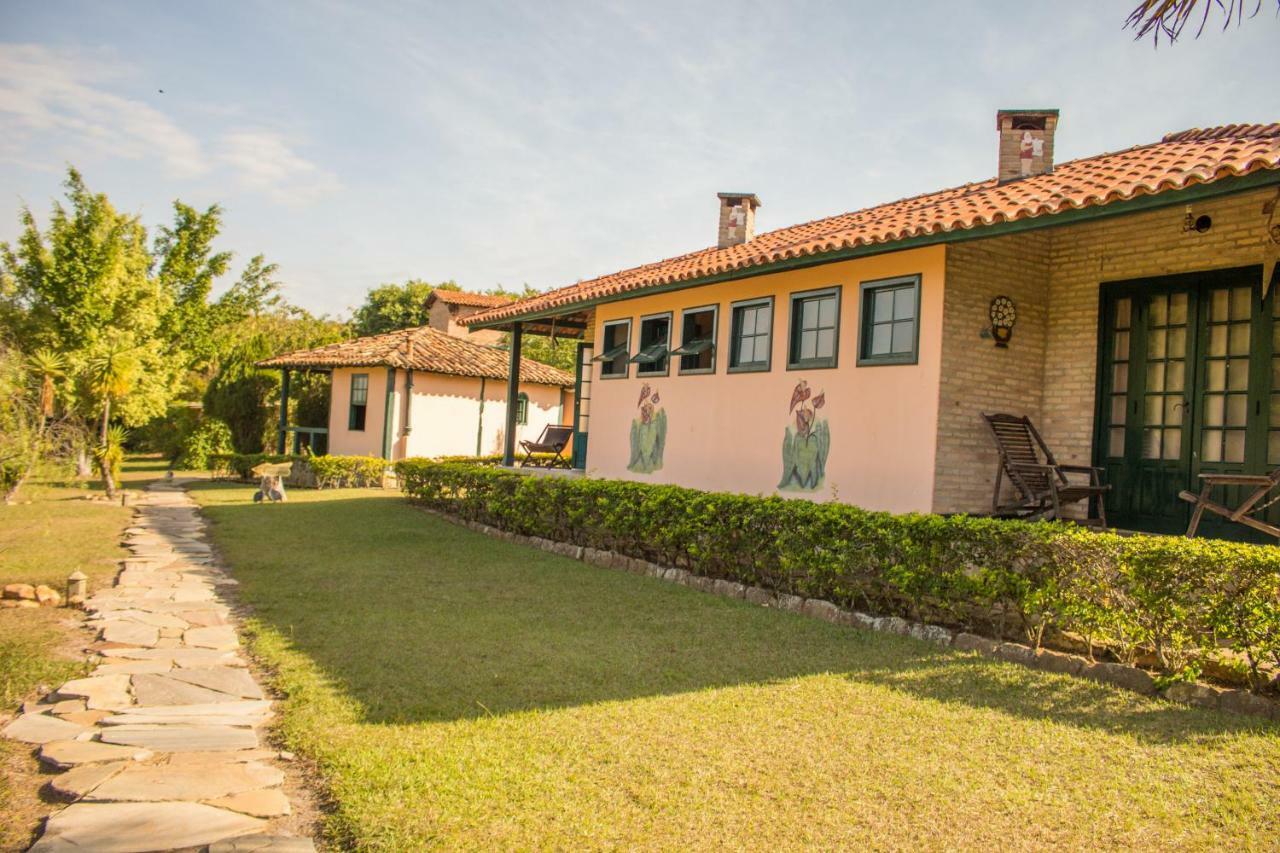 Verdes Em Cantos Pousada Carrancas Extérieur photo